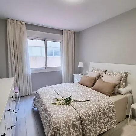 Apartamento Vibescoruña - ángel 72 *